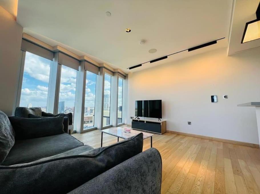 런던 New Manhattan Loft Gardens Stratford 아파트 외부 사진